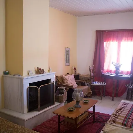 Village House Peloponnese Éjo
